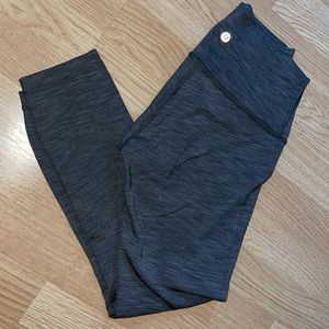Lululemon Wunder Under tights gray heathered look size 4 EUC